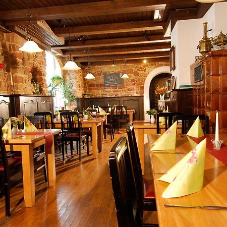 Hotel Wirtshaus Zum Pferdemarkt Saarburg Zewnętrze zdjęcie